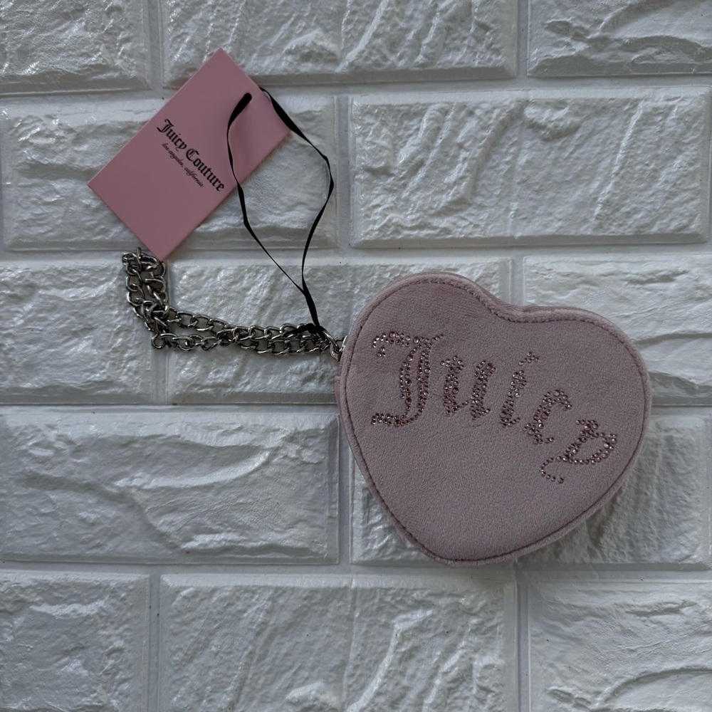 Juicy Couture Dusty Blush Velour Be Classic II Heart Zip Around Wallet NWT